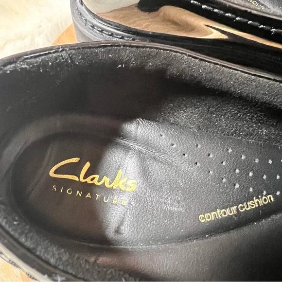 Clarks Black Patent Leather Loafers with Fringe Detail Size 6.5 - Picture 8 of 11